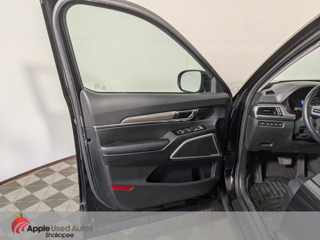 Used 2021 Black Kia EX image 14