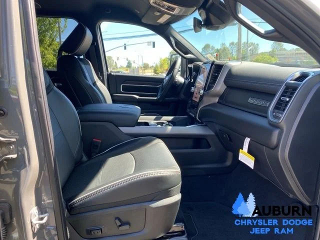 2026 RAM 2500 Laramie - Photo 14