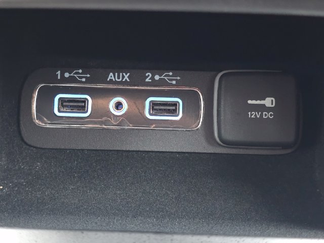 Used 2021 Diamond Black Crystal Pearlcoat Jeep High Altitude image 13