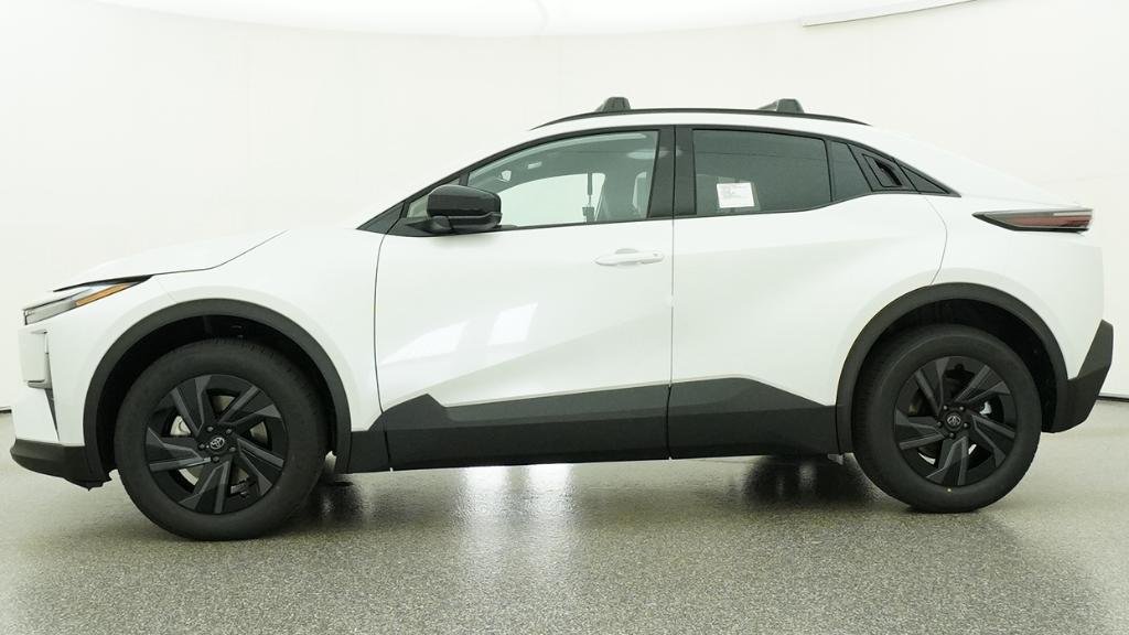 New 2026 Wind Chill Pearl Toyota SE image 61