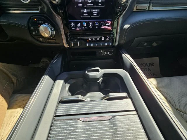 Used 2021 Diamond Black Ram Limited image 12
