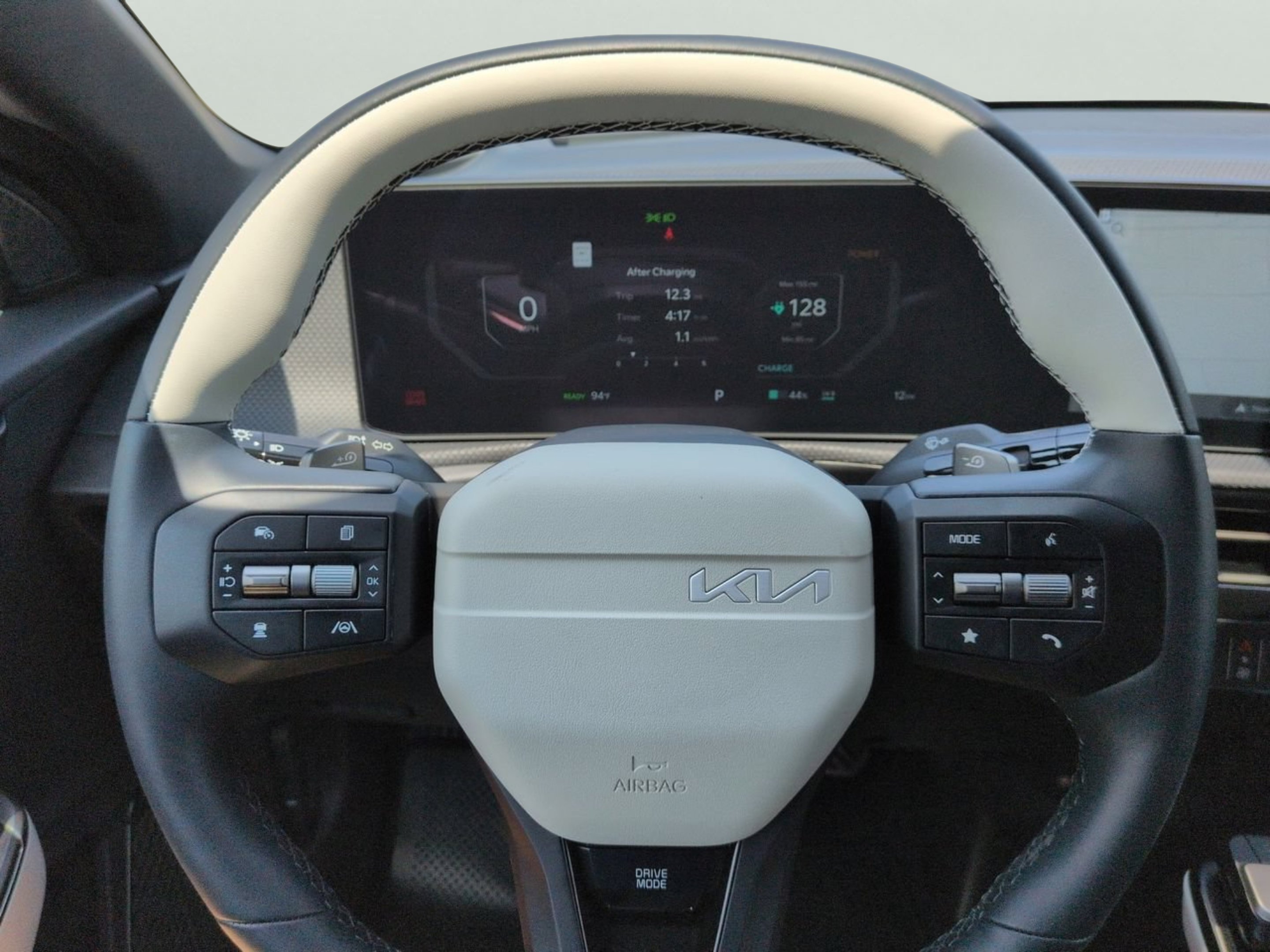 New 2026 Glacial White Pearl / Black Ro Kia GT-LINE image 28