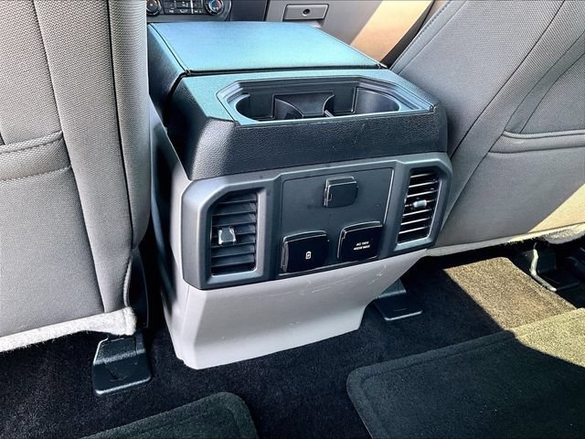 Used 2017 Caribou Metallic Ford XL image 28