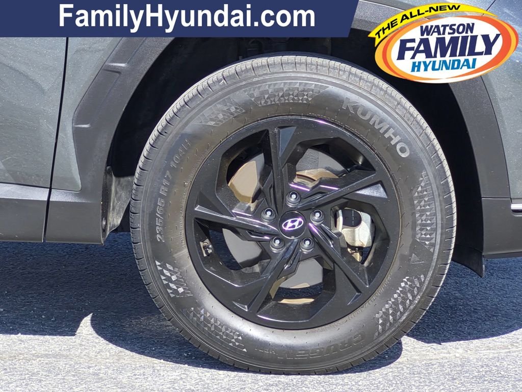 Certified Used 2023 Gray Hyundai SE image 9