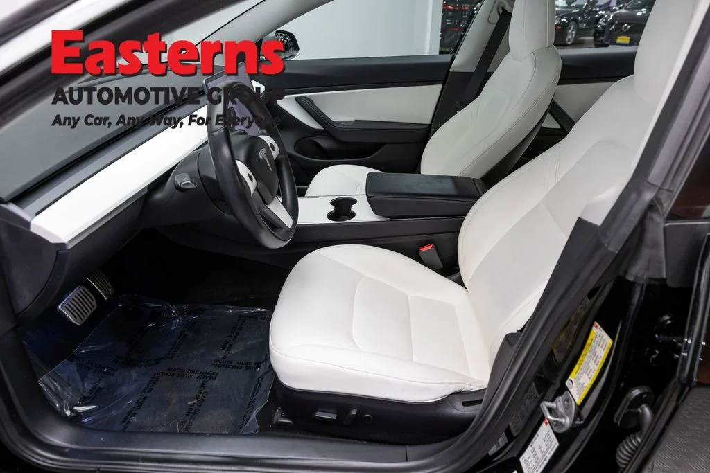 Used 2018 Black Tesla Long Range image 13