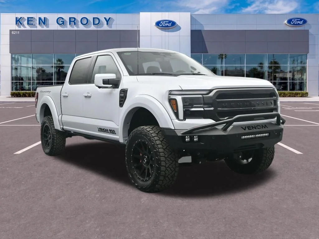 New 2025 Space White Metallic Ford Lariat image 1
