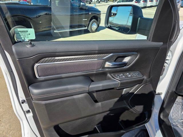 New 2026 Bright White Clear-Coat Exterior Paint RAM Big Horn image 18
