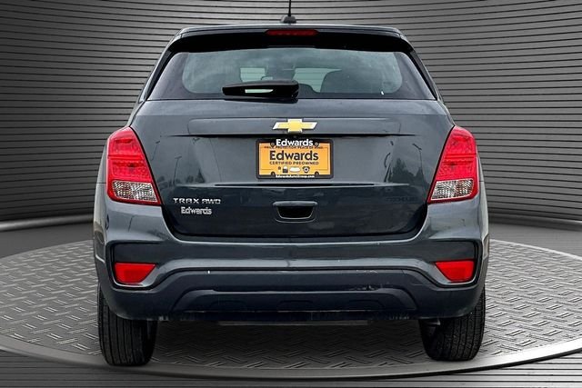 Used 2019 Gray Chevrolet LS image 5