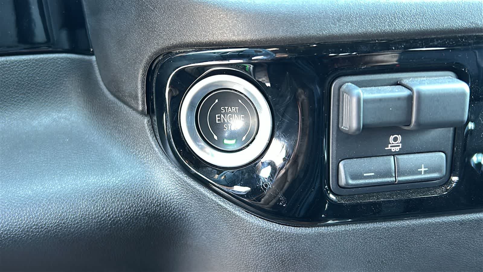 2024 Chevrolet Silverado 1500 High Country - Photo 17