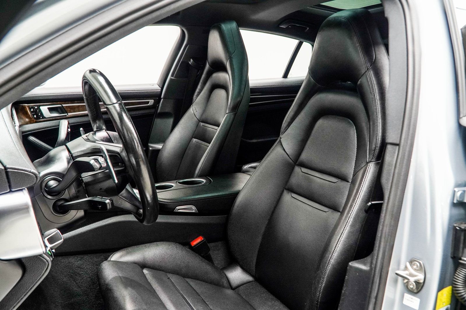 Used 2021 Silver Porsche 4 image 44