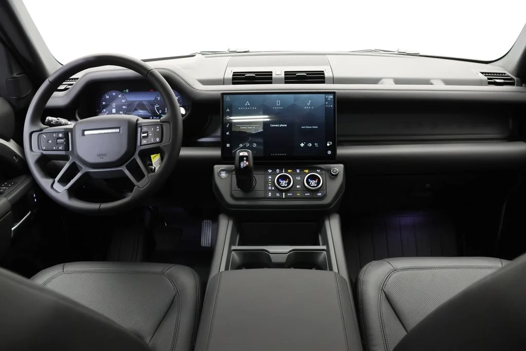 2026 Land Rover Defender X-Dynamic SE - Photo 15