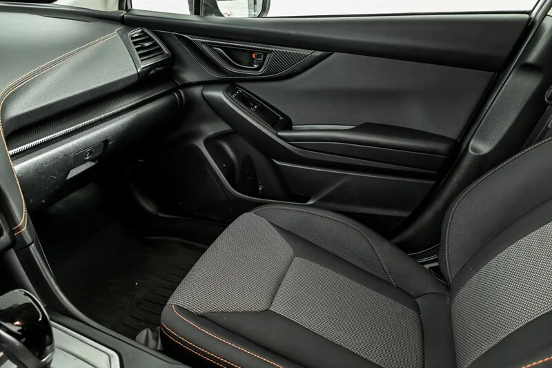 Used 2022  Subaru Premium image 28