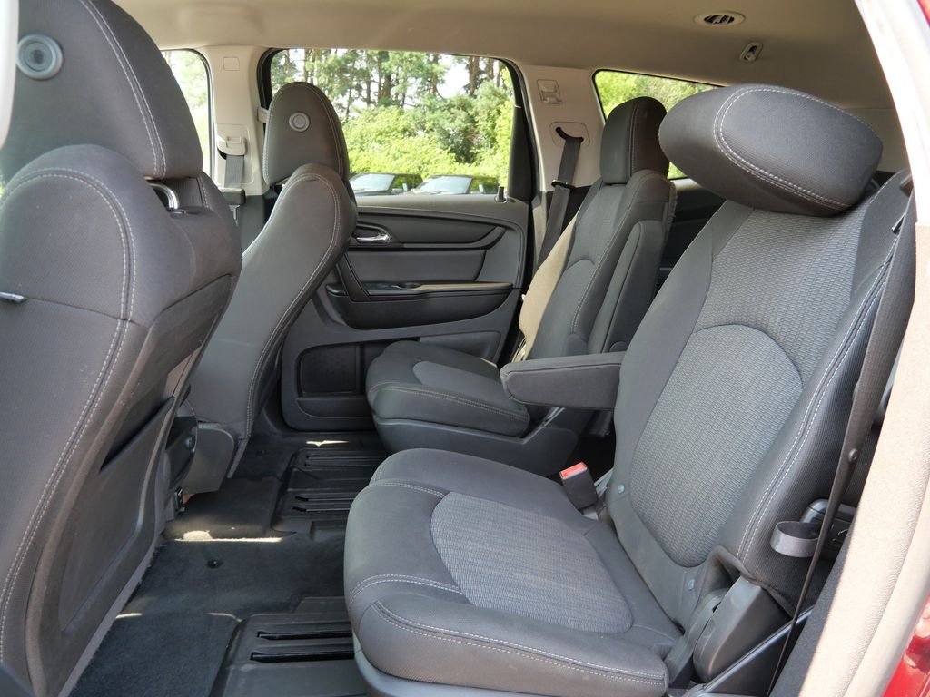 Used 2016 Red Chevrolet LT image 13