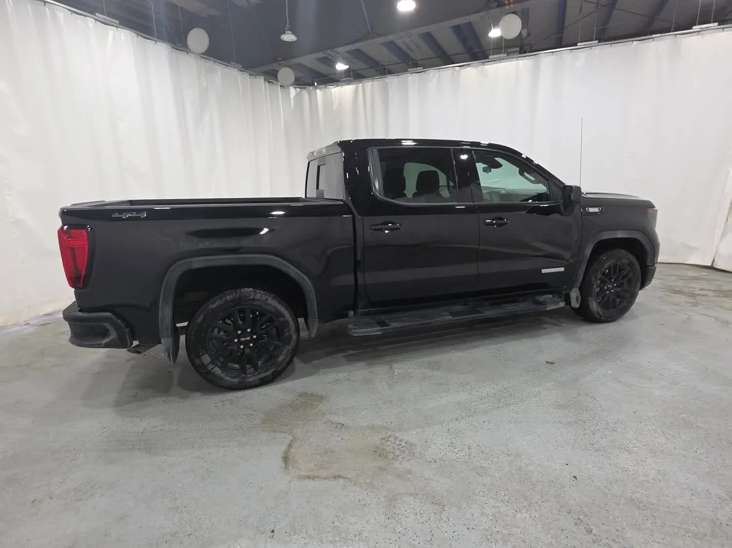 Certified Used 2026 Onyx Black GMC Elevation image 7