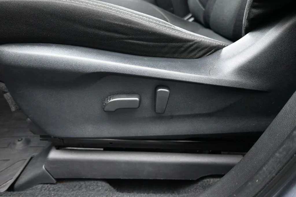 Used 2019 Silver Subaru Premium image 11