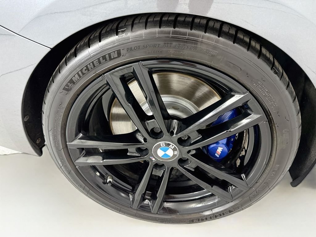 Used 2018 Mineral Gray Metallic BMW M240i xDrive image 30
