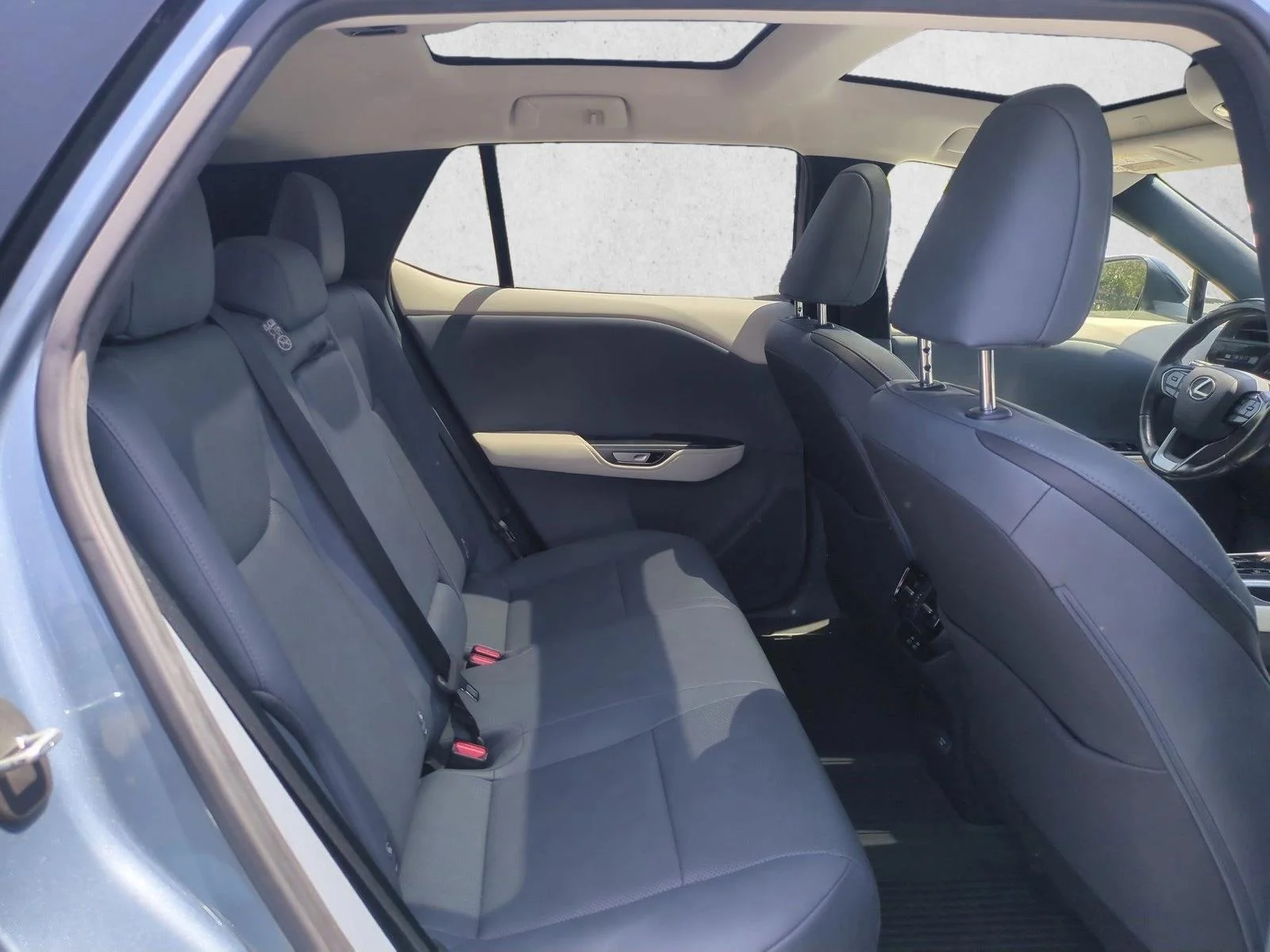 Used 2023 Ether Lexus RZ 450e Premium image 22