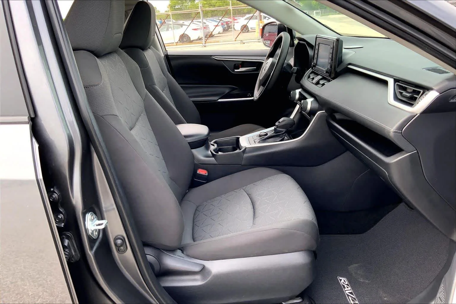 Used 2021 Magnetic Gray Metallic Toyota Hybrid XLE image 9