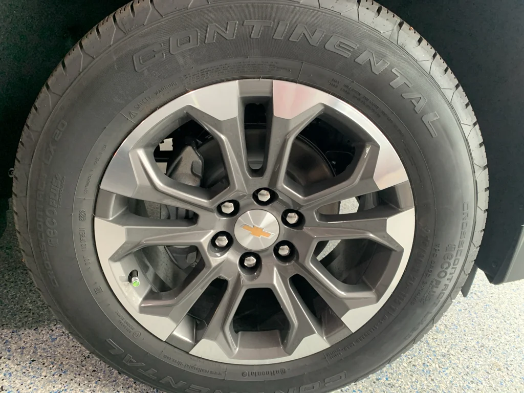 2026 Chevrolet Tahoe LS - Photo 36