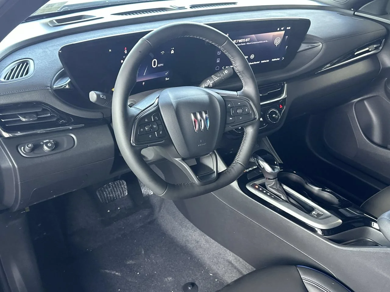 2026 Buick Envista Sport Touring - Photo 13