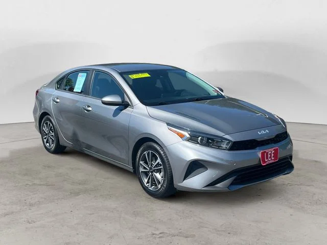 Used 2024 Gray Kia LXS image 7