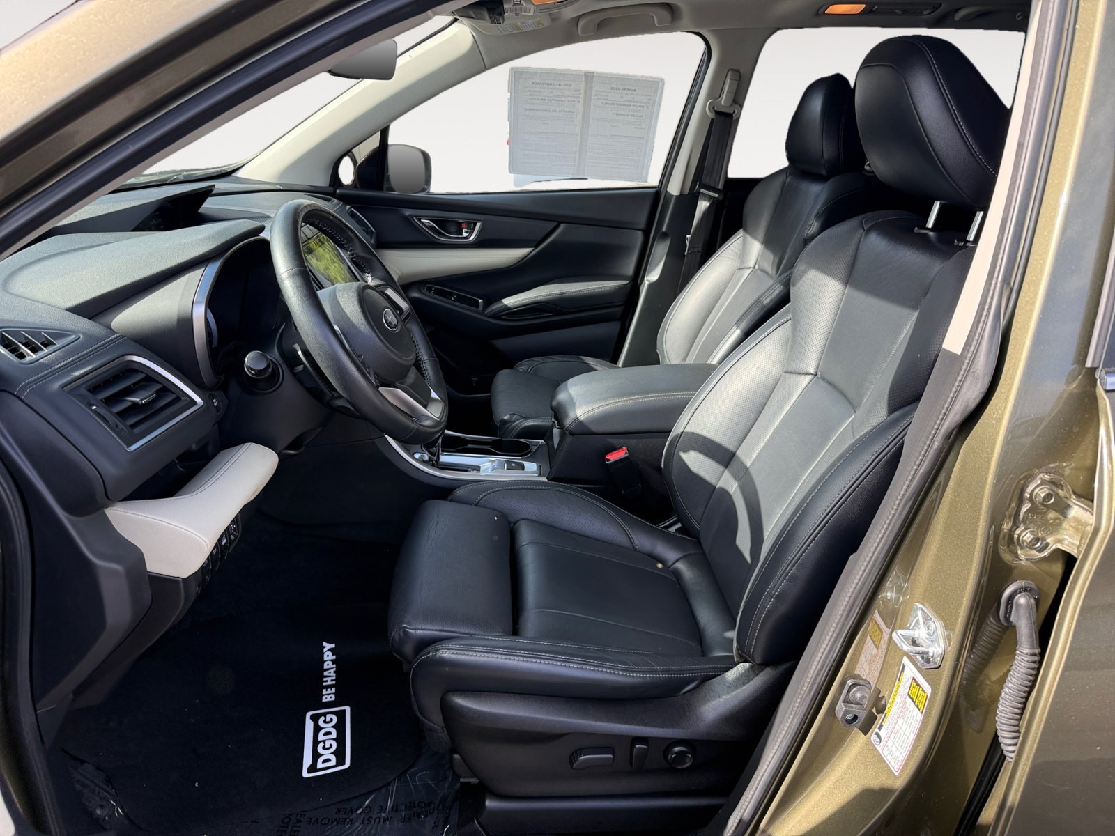 Used 2022 Autumn Green Metallic Subaru  image 10