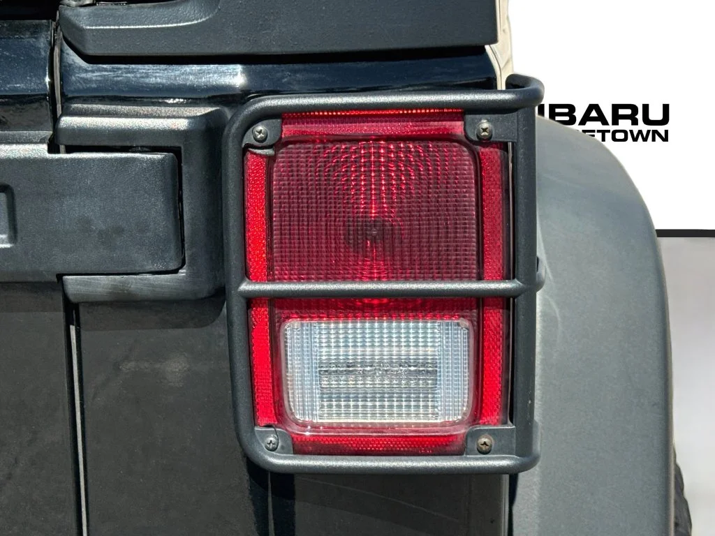 Used 2014 Black Jeep Unlimited Rubicon image 29