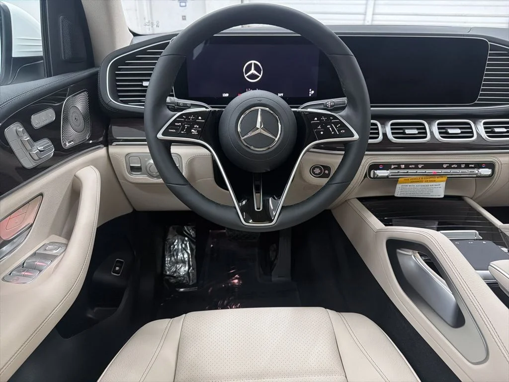 Used 2026 White Mercedes-Benz GLS 450 image 20