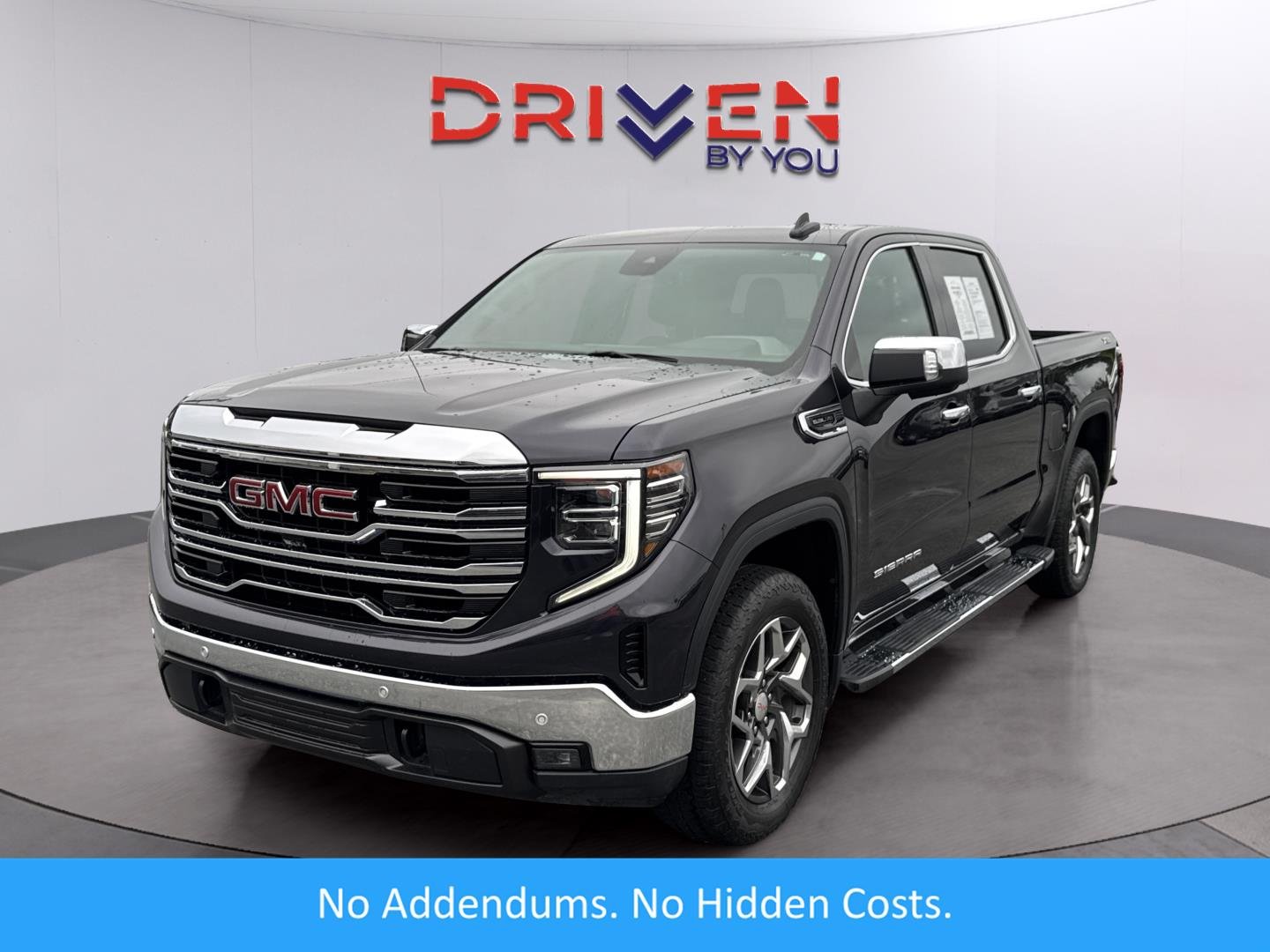2024 GMC Sierra 4WD Crew Cab Short Box SLT's photo