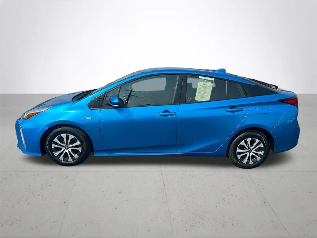 Used 2022 Blue Toyota LE AWD-e image 10