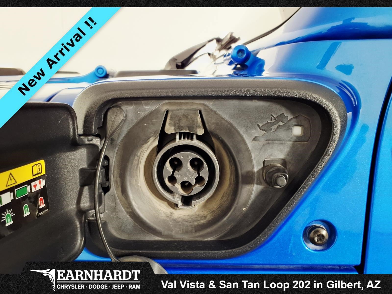 Used 2021 Hydro Blue Pearlcoat Jeep Unlimited Rubicon image 24