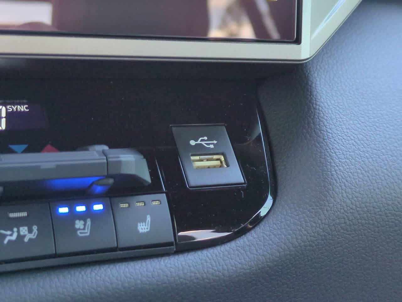 2026 Toyota Tundra Limited - Photo 20