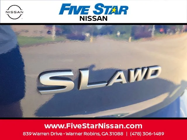 Used 2024 Blue Nissan SL image 11