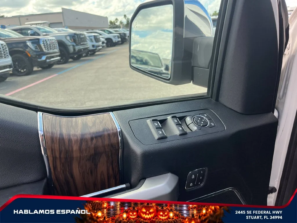 Used 2018  Ford XL image 22