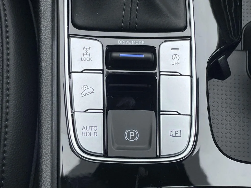 New 2026 Gray Hyundai SEL image 30