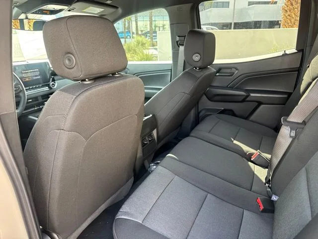 New 2026 White Chevrolet Trail Boss image 19