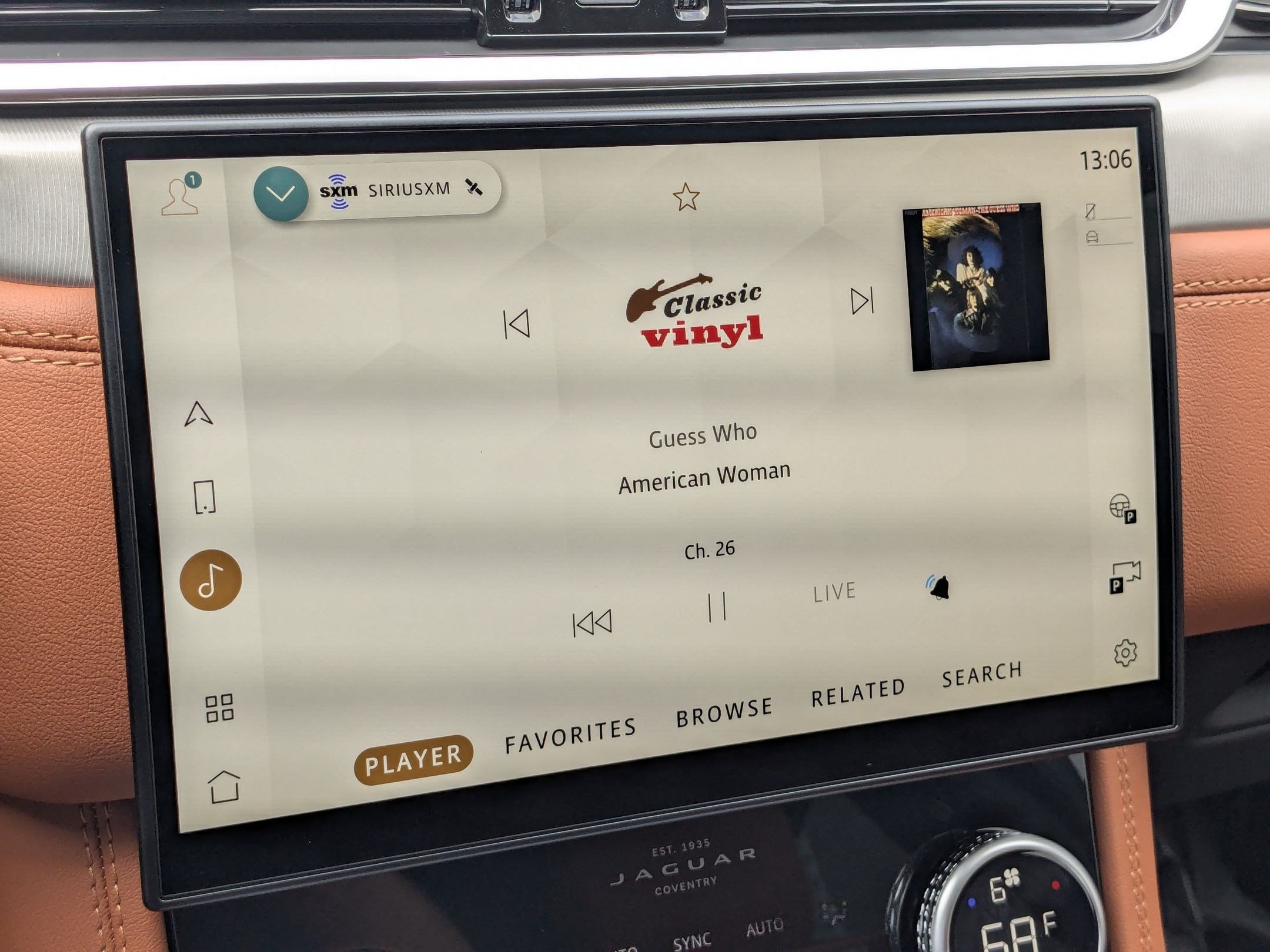 2026 Jaguar F-Pace R-Dynamic S - Photo 19