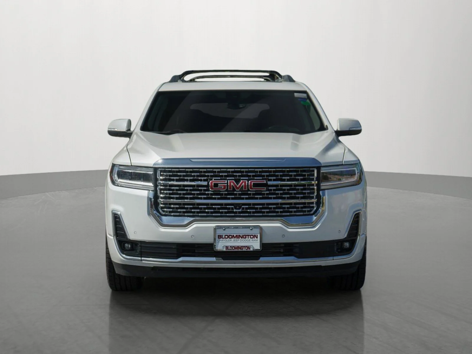 Used 2021 GMC Acadia Denali with VIN 1GKKNXLS8MZ205815 for sale in Minneapolis, Minnesota