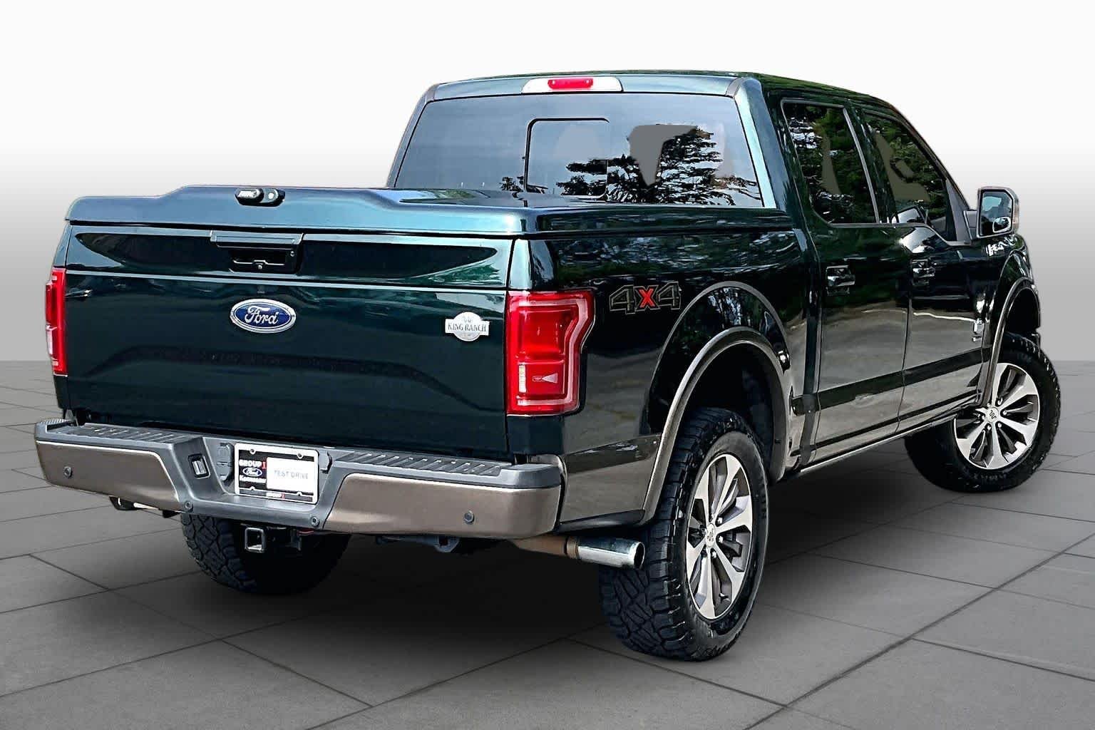 Used 2016 Green Gem Metallic/Caribou Metallic Ford King Ranch image 13