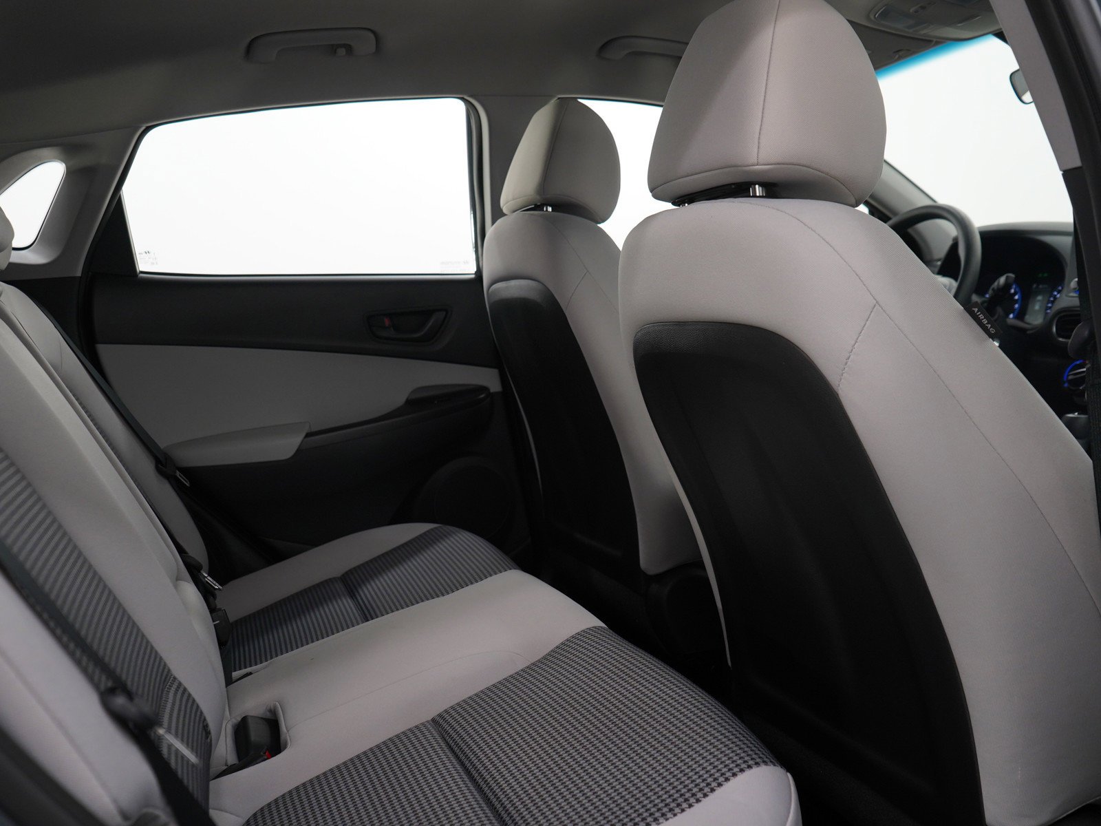 2022 Hyundai Kona SE - Photo 12