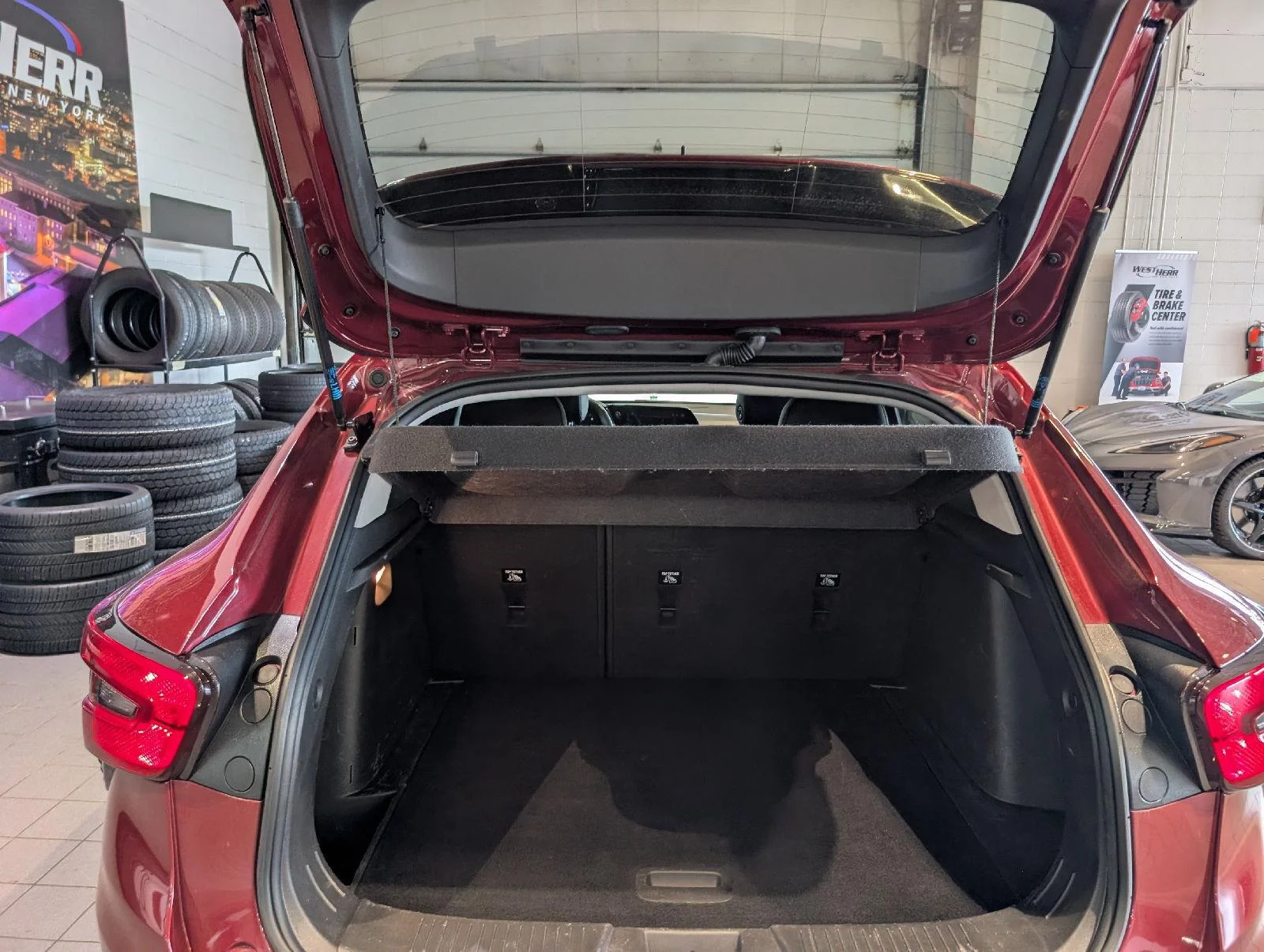 Used 2025 Crimson Metallic Chevrolet LT image 6
