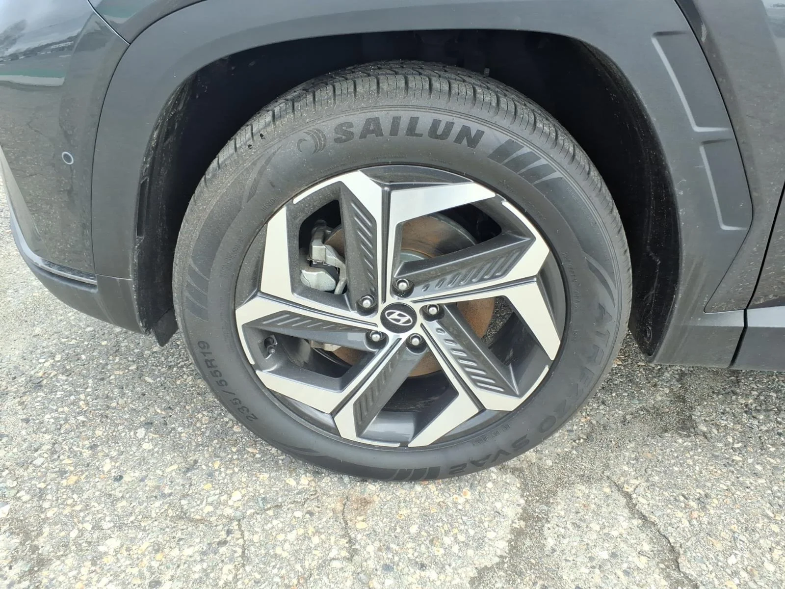 Used 2024 Dark Gray Metallic Hyundai Limited image 10