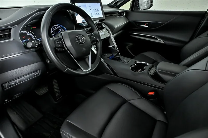 Used 2024 Blueprint Toyota XLE image 17