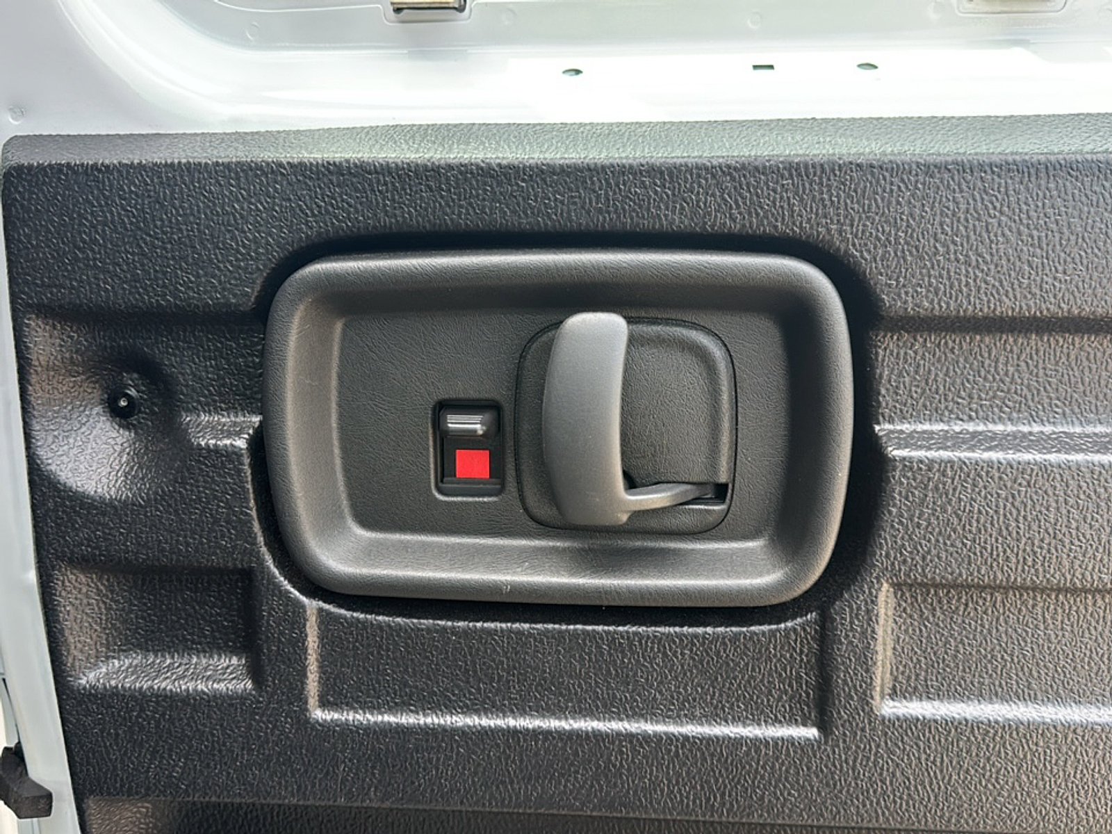 2025 Chevrolet Express Cargo Work Van - Photo 25