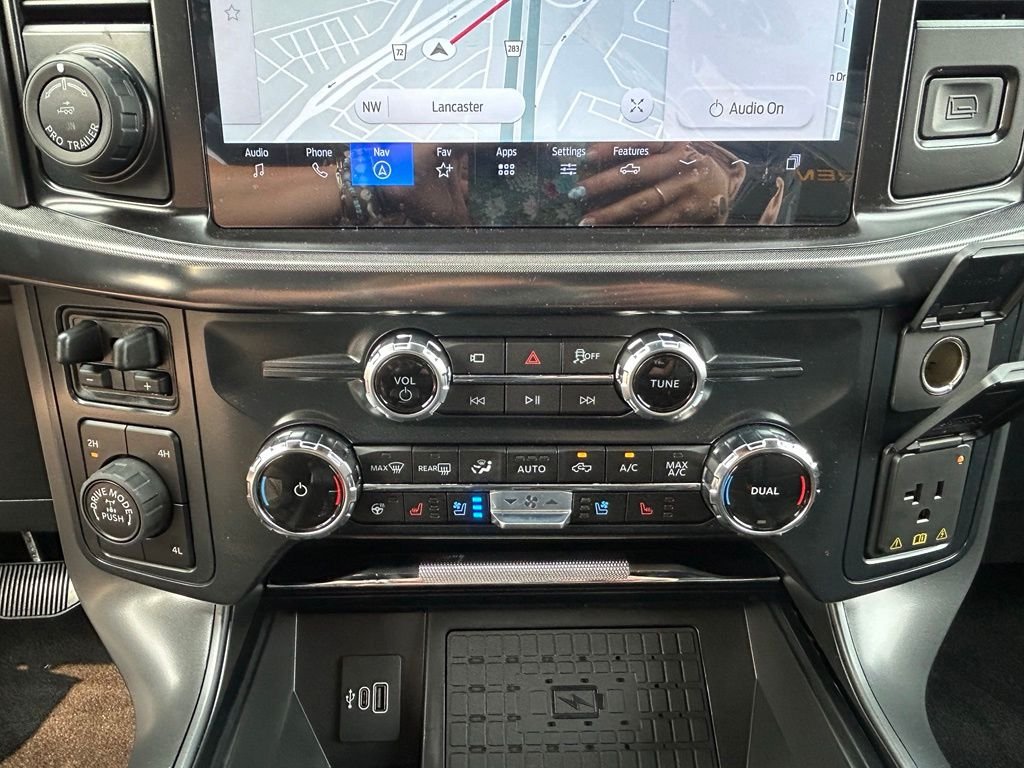New 2026 Antimatter Blue Metallic Ford Tremor® image 19