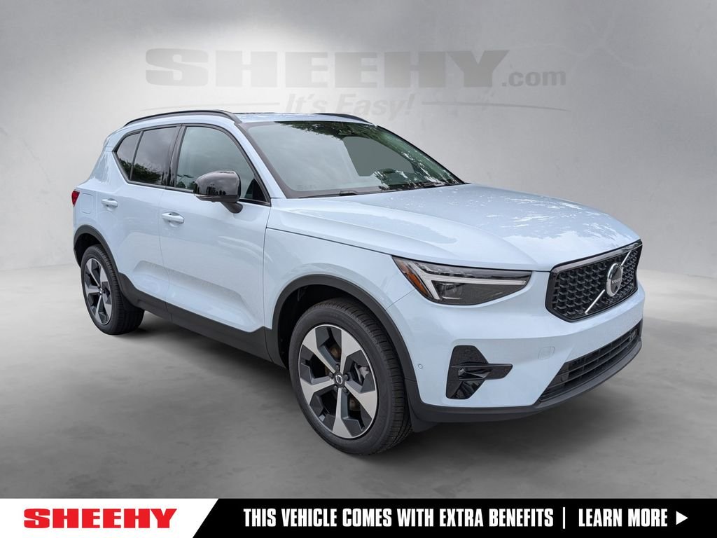 2026 Volvo XC40
