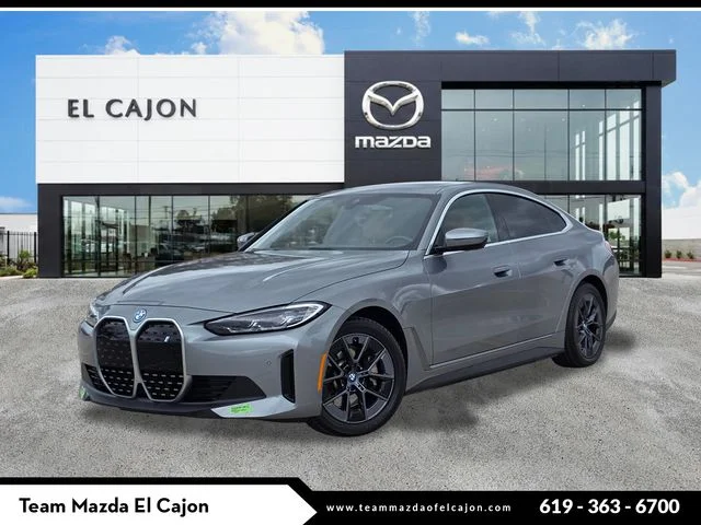 2023 BMW i4 eDrive40's photo