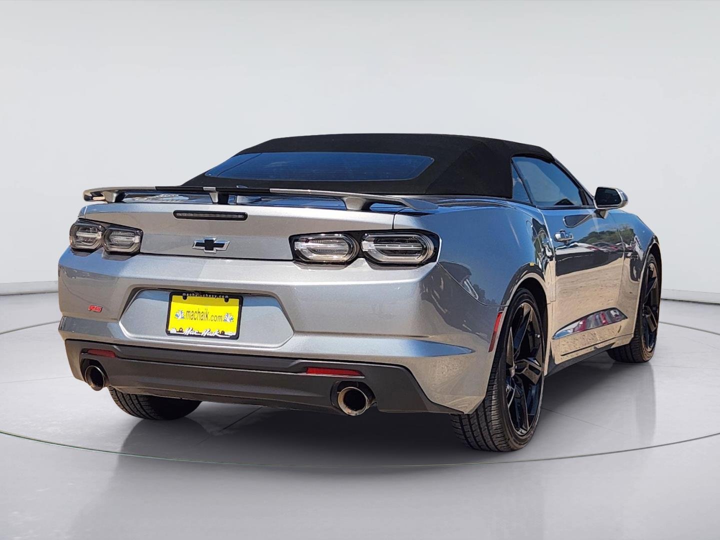 Used 2024 Sharkskin Metallic Chevrolet 2LT image 7