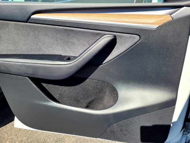 Used 2024 White Tesla Long Range image 15
