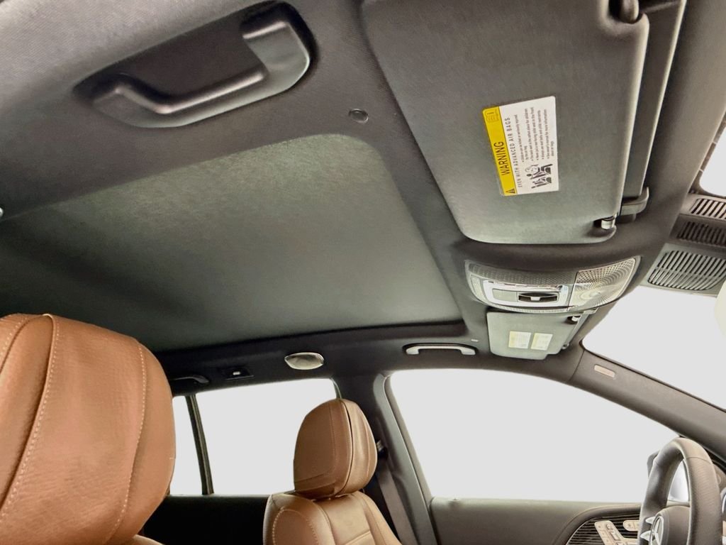 New 2026 MANUFAKTUR Light Blue Met Mercedes-Benz GLS 450 image 17